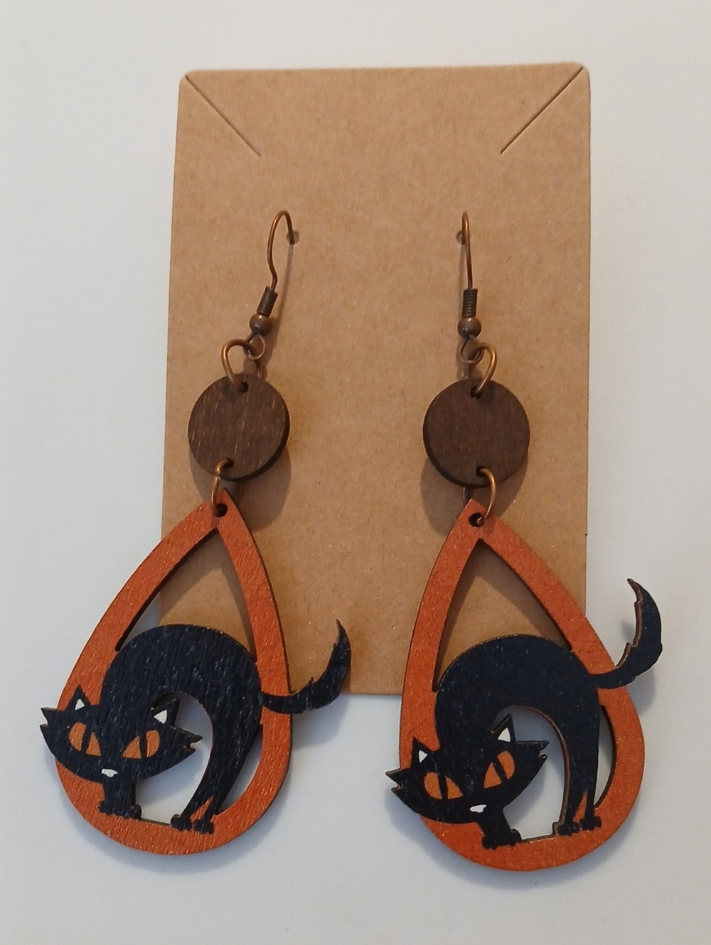 Fashion Jewelry Black Cat Teardrop Earrings in Orange and Black